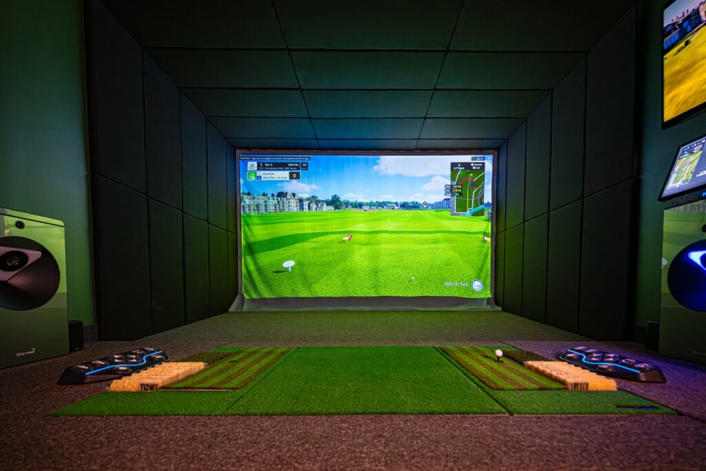 Par T Barn Golf Simulation Bay Tee Block Closeup